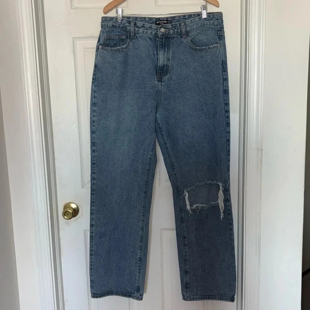 PrettyLittleThing Plus Blue Distressed Straight Leg Jeans Size 14
